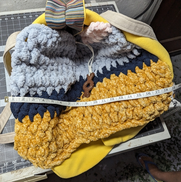 Handmade Thick SnuggleTote for small pets - Picture 4 of 9